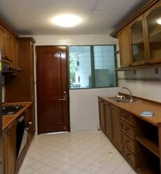 Gold Coast Condo (D5), Condominium #560332861